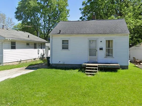 1816 Locke Ave, Waterloo, IA 50702