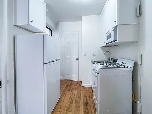 Rented by Brown Harris Stevens | media 10