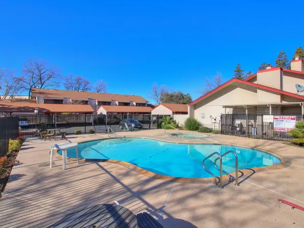 4906 Whisper Ln #4B, Sacramento, CA 95841