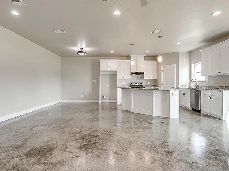 10A Frost Ln #10A — Photo 2