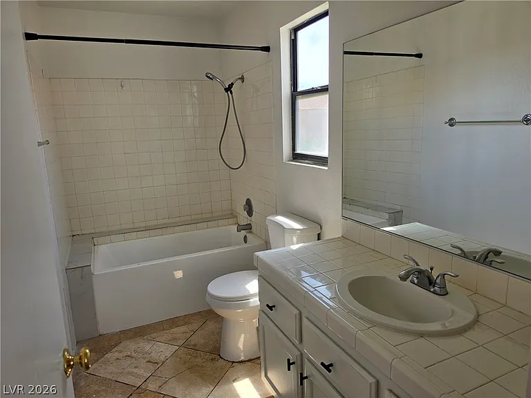 2809 Swallow Point Cir — Photo 15