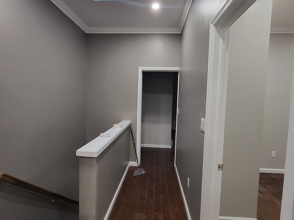 Hallway & Stairwell
