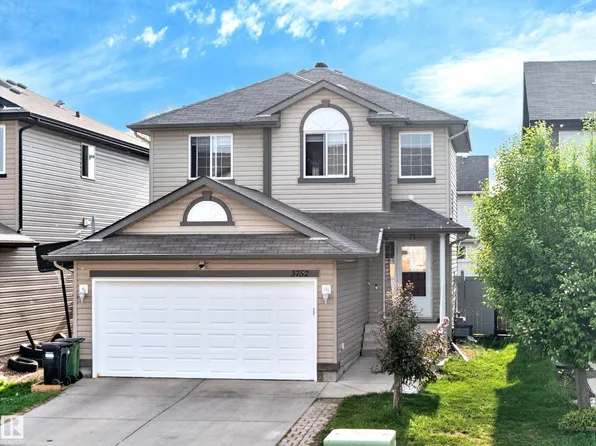 3752 12th St NW, Edmonton, AB T6T 0E6