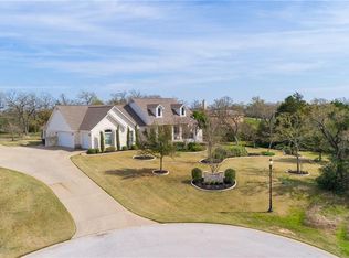 163 Carriage Ct, Bastrop, TX 78602