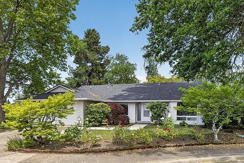 3470 NW Park View Dr Photo 1 3470 NW Park View Dr Photo 1