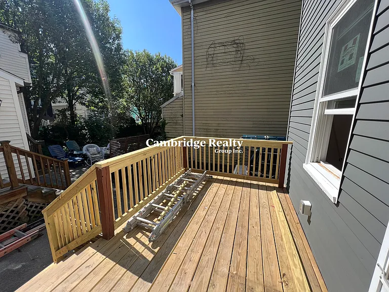 55 Lowell St #1T — Photo 10