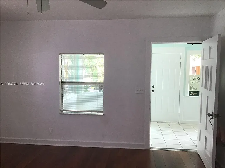429 49th St — Photo 29