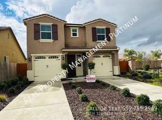 2430 Lombard Ln, Clovis, CA 93619