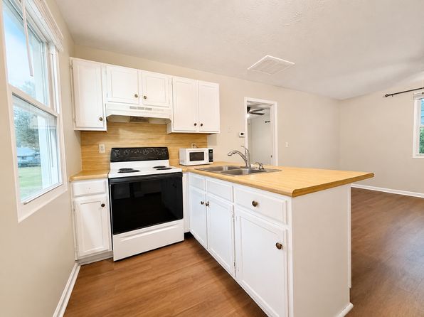 1170 Miller St #3
