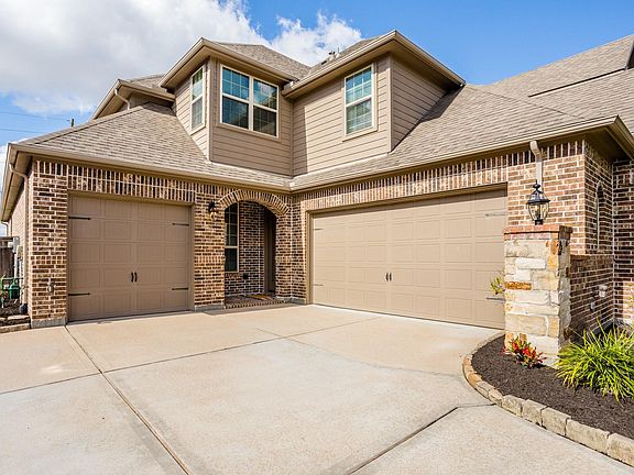 3rd image of 6923 Water Way Bnd