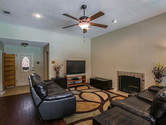 3rd image of 8635 Westfield Dr