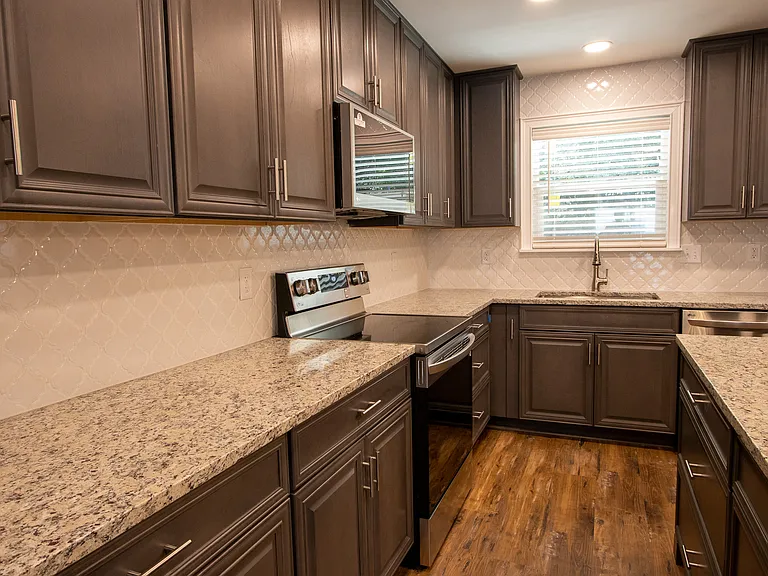 91 Faron Cir — Photo 8