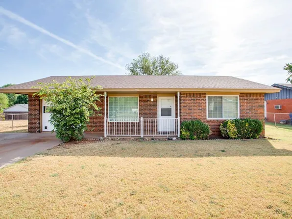 311 Westview St, Waukomis, OK 73773