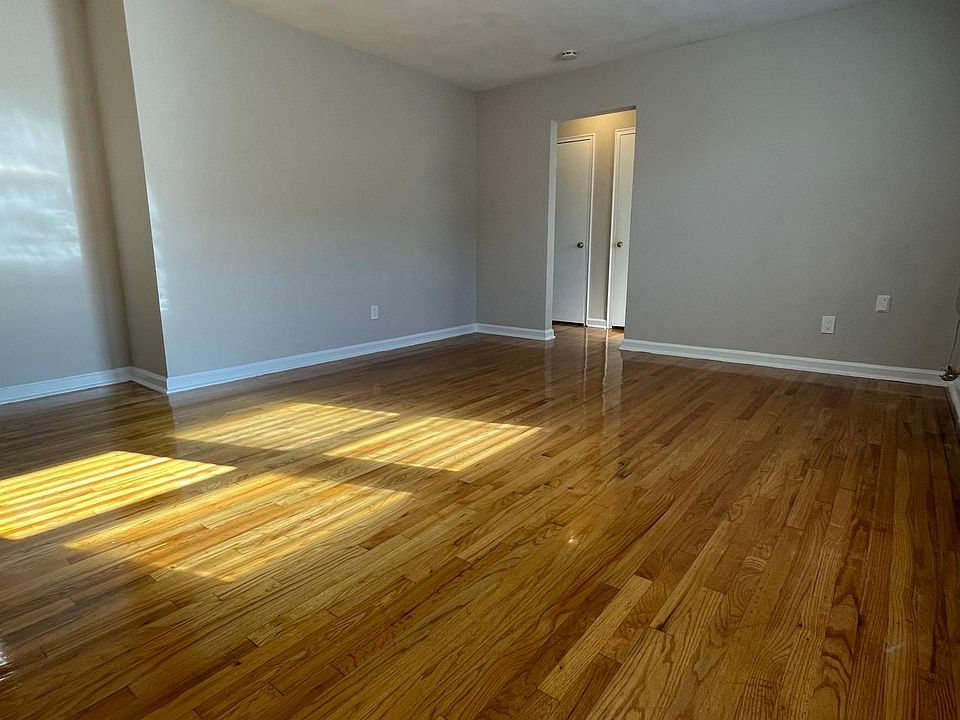 Magnolia Court 268 S Washington Ave Bergenfield NJ Zillow