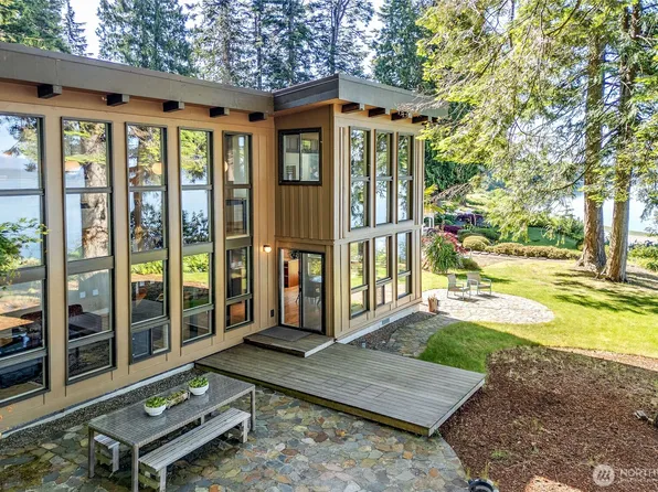 35249 Hood Canal Drive NE, Kingston, WA 98346