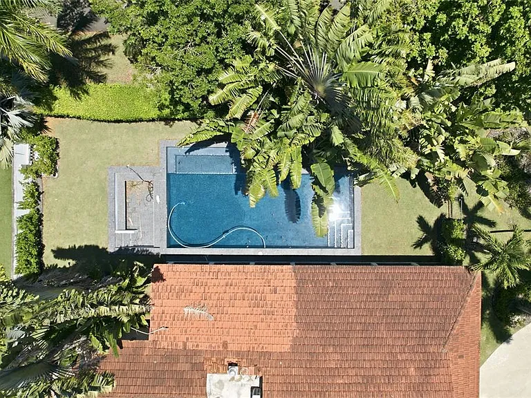 9 Sabanera — Photo 35