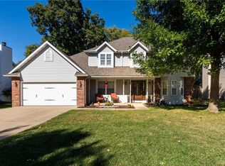 949 Columbia Ave, Fairview Heights, IL 62208