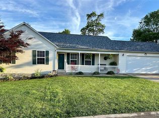 1705 Donna Lynn Dr, Jackson, MO 63755