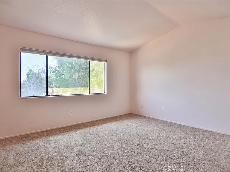 24307 Carman Ln — Photo 33