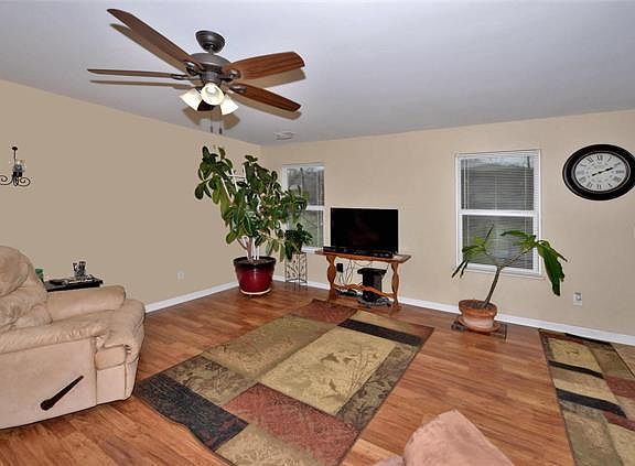 3rd image of 6856 River Bend Dr