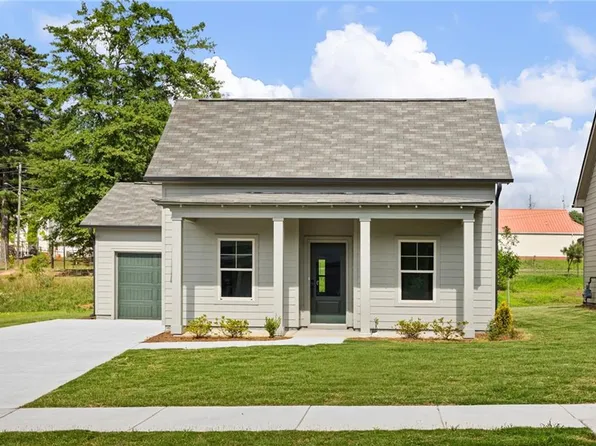 109 Winston Way, Carrollton, GA 30117