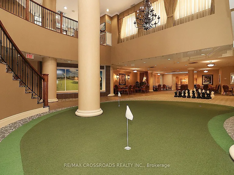 350 Princess Royal Dr #703 — Photo 20