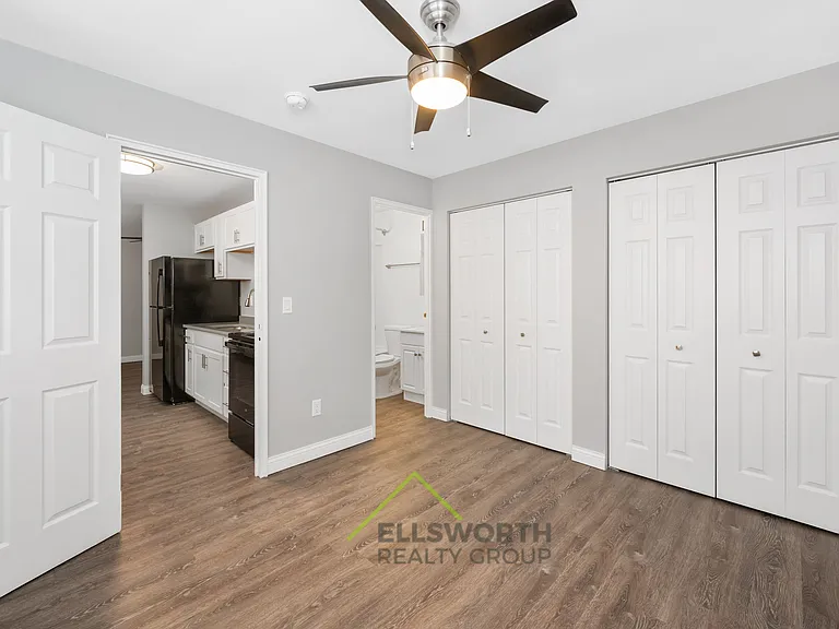 2216 Lawn Ave — Photo 9
