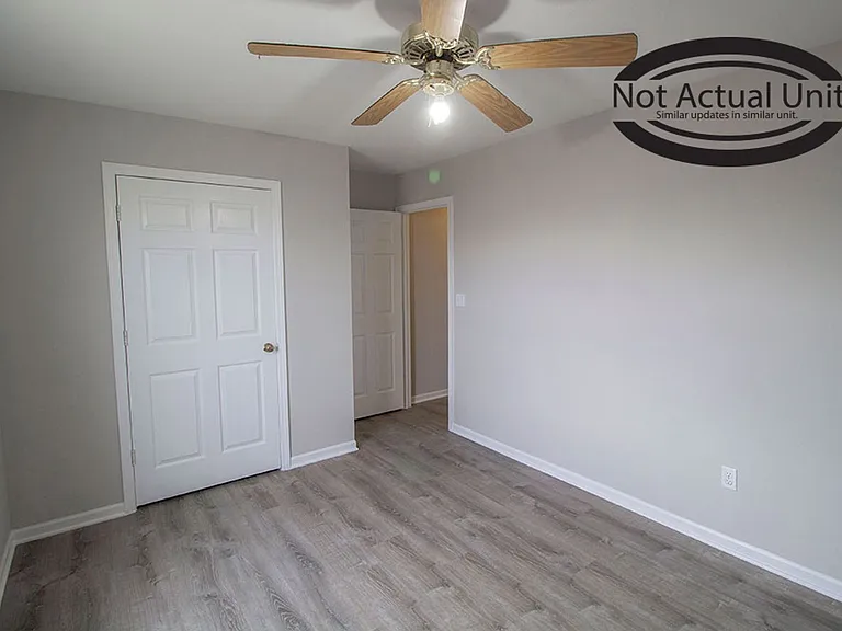 1638 High Quest Cir — Photo 21