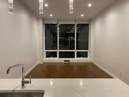 Rented by Compass | media 13