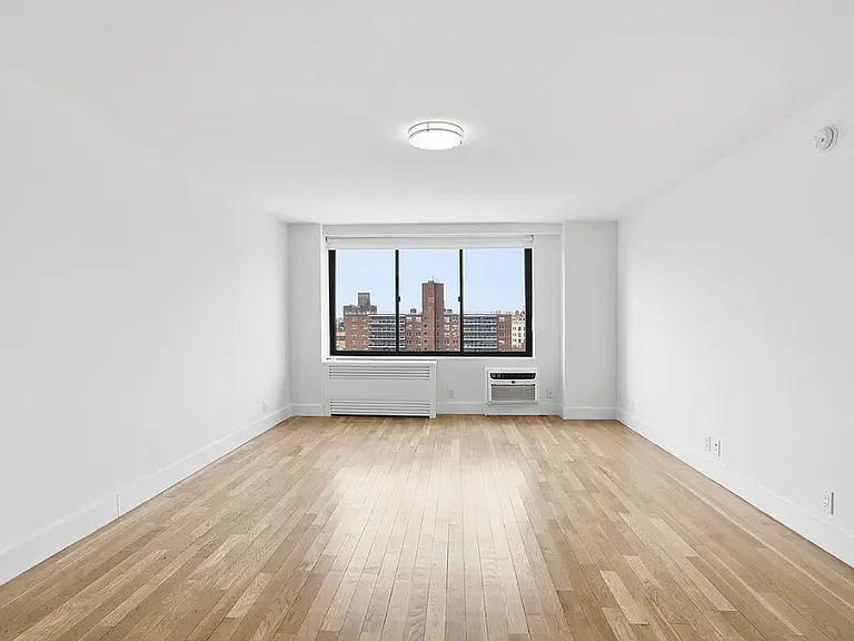 792 Columbus Ave #15BC — Photo 3