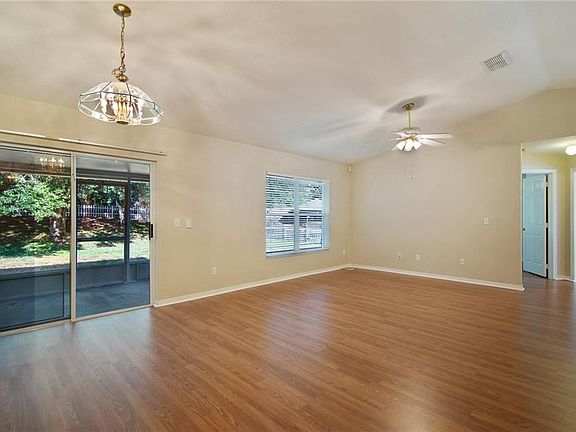4th image of 11518 Clair Pl