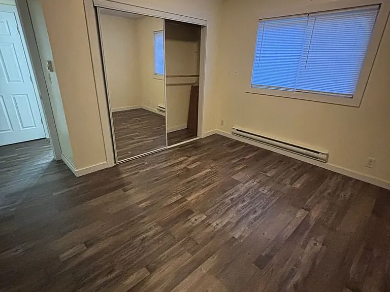 407 Liberty St — Photo 3