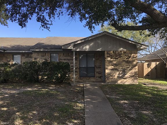 2nd image of 516 Corregidor Dr
