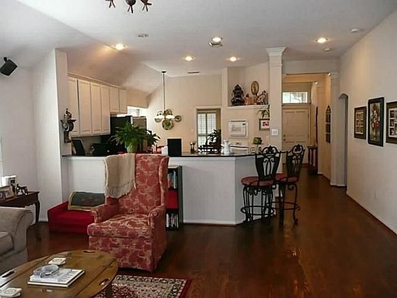 5th image of 457 Vista Noche Dr