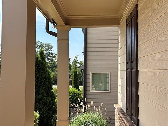3rd image of 5420 Falling Branch Ct