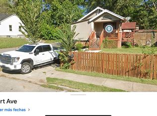 2432 Stewart Ave, Kansas City, KS 66104