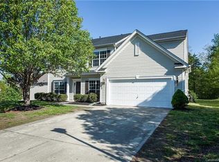 1724 Moss Creek Dr, Harrisburg, NC 28075