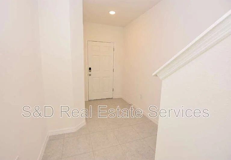 3913 Academia Ave — Photo 17