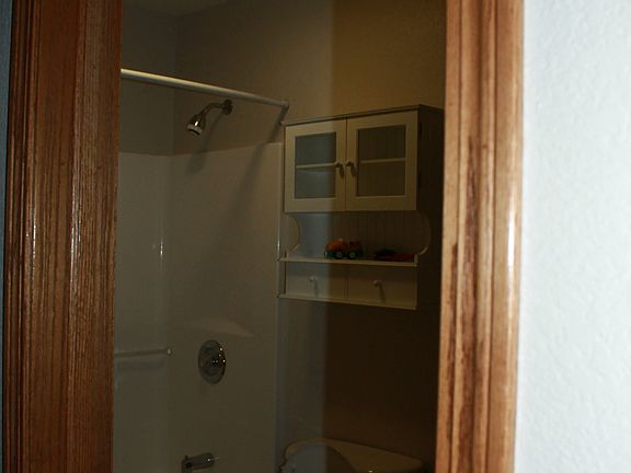 4th image of 3205 Gary Ave