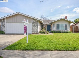 36342 Bridgepointe Dr, Newark, CA 94560