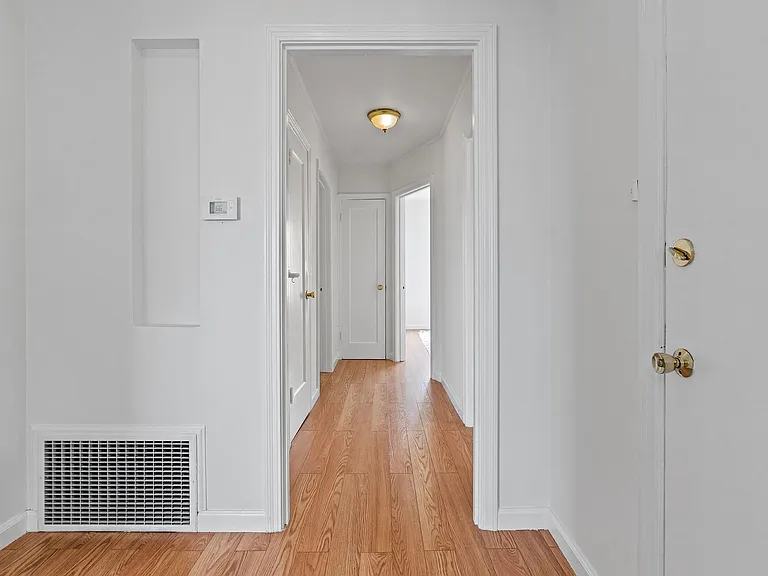 196 Jules Ave — Photo 34