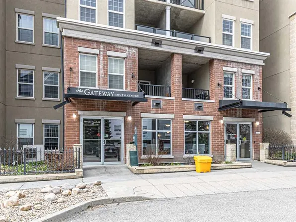 11811 E Lake Fraser Dr SE #4711, Calgary, AB T2J 7J4