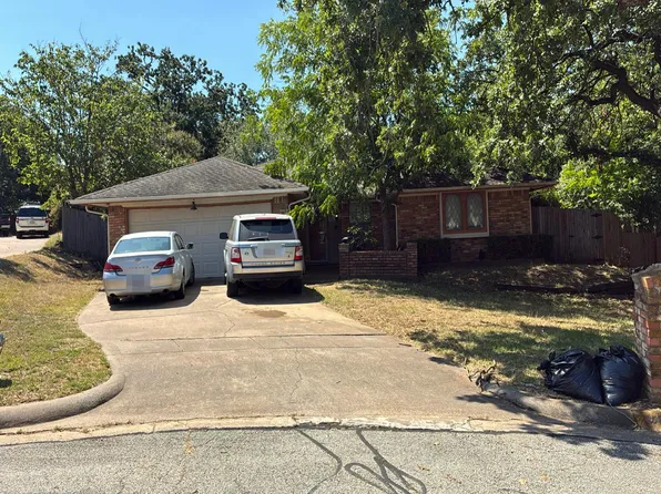4600 Bellefontaine Ct, Arlington, TX 76017