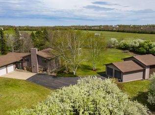 3035 Dublin Dr, Bismarck, ND 58503