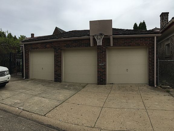 3 car garge