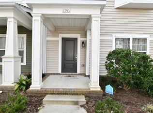 1793 Perla Dr, Virginia Beach, VA 23456