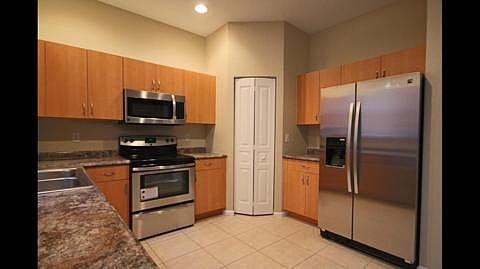 2nd image of 5487 Queenship Ct