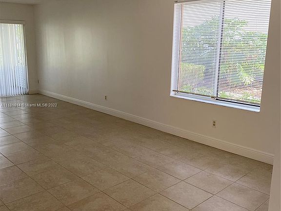 4th image of 1153 Coral Club Dr #1153