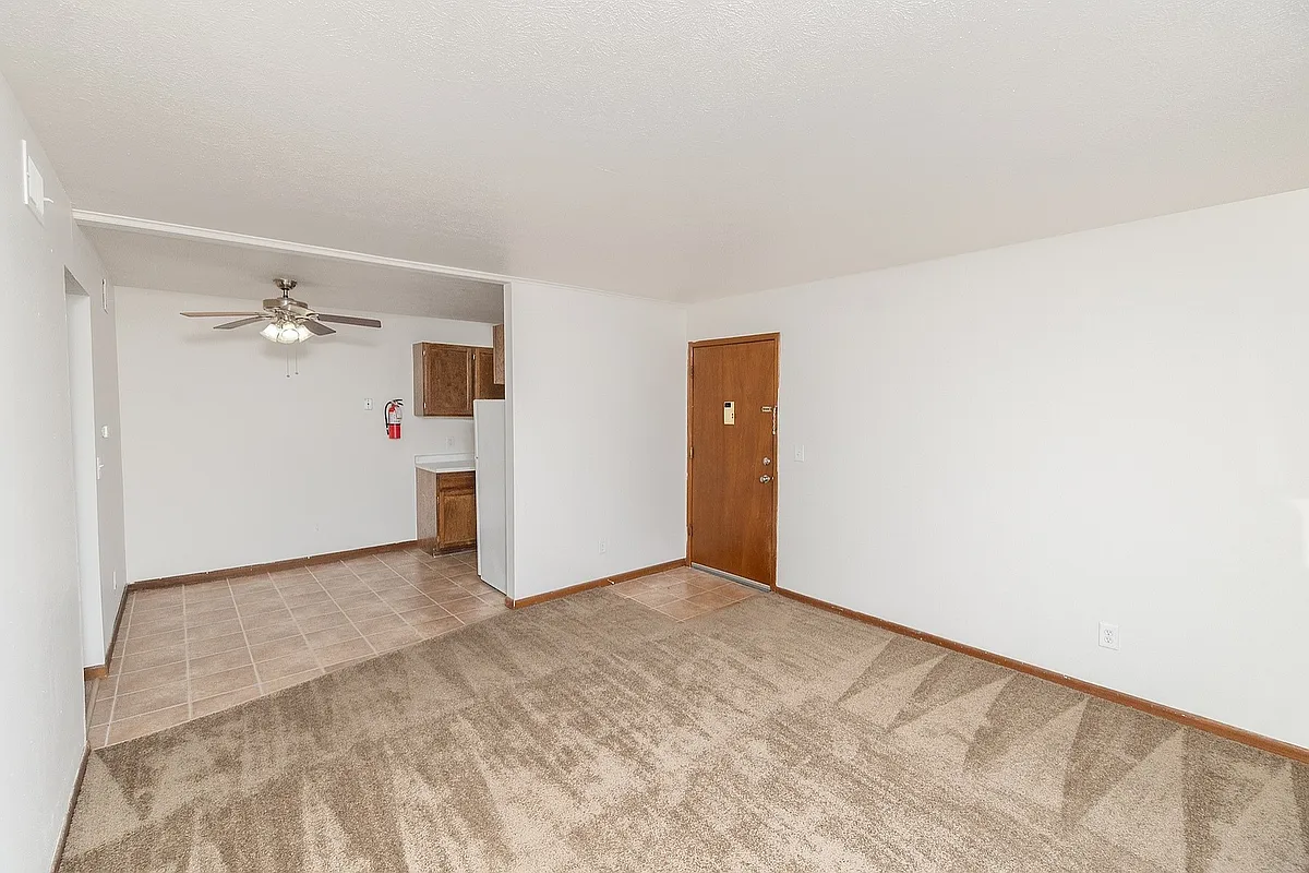 Living and Dining Area - Seminole