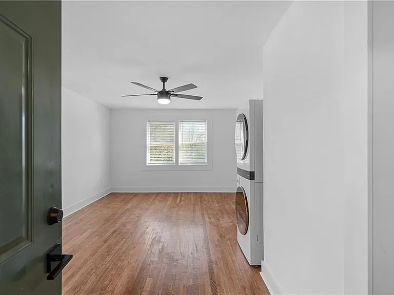 1338 McLendon Ave #11 — Photo 2